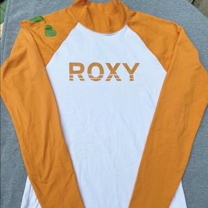 Roxy women rashguard long sleeve size 10 mustard